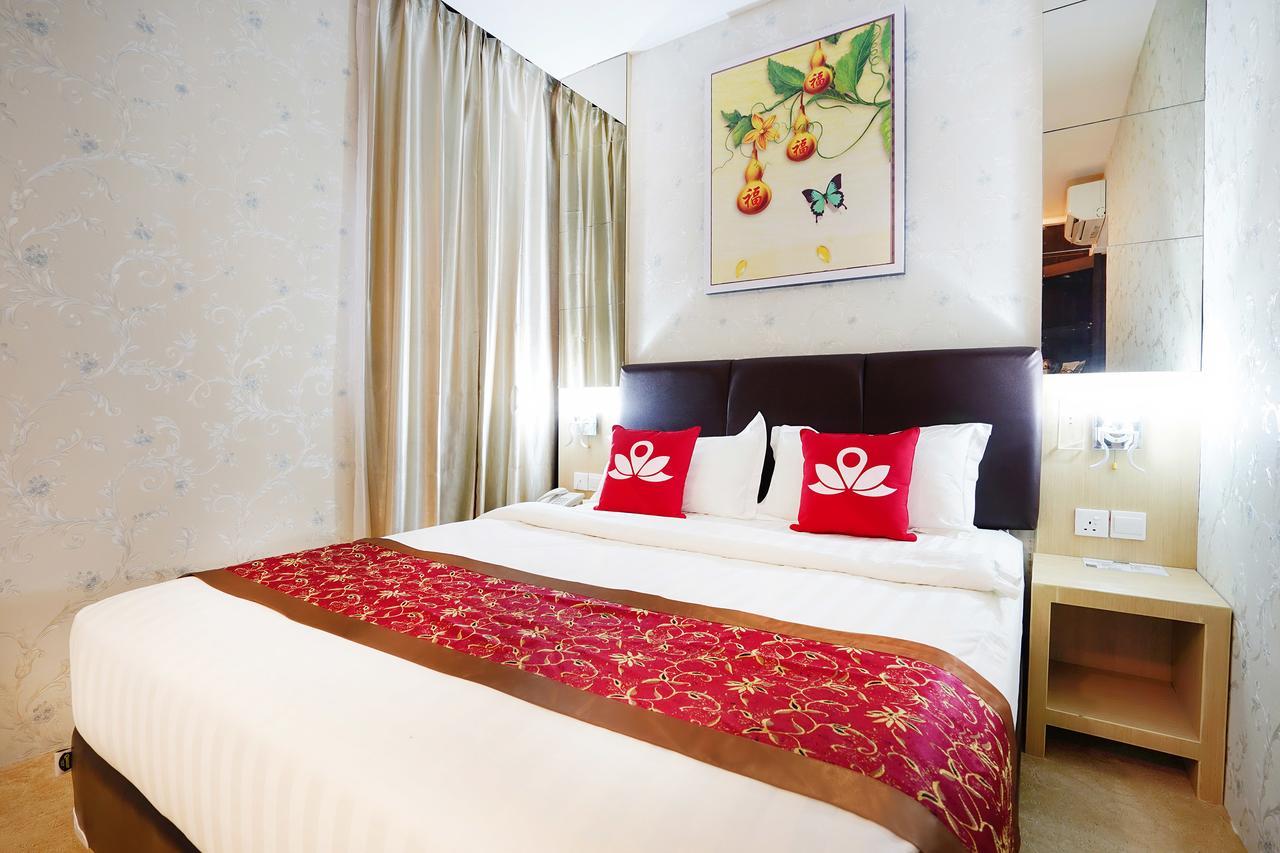 Cardinal Lucky Star Hotel Batam Extérieur photo